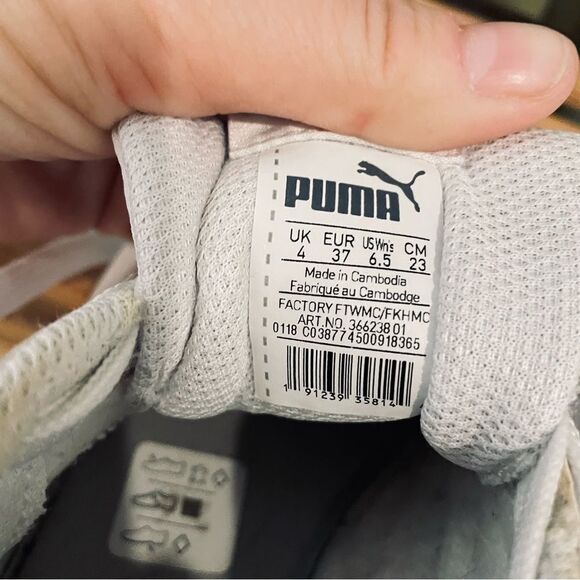 PUMA Smash Perforated White Sneaker size 6.5 - Picture 10 of 10